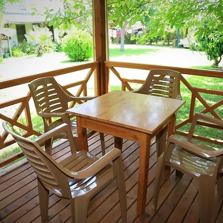 Tunays Pansiyon Bed & Breakfast