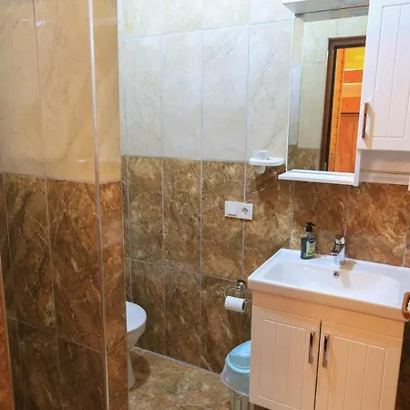 Bed & Breakfast Tunays Pansiyon Cirali