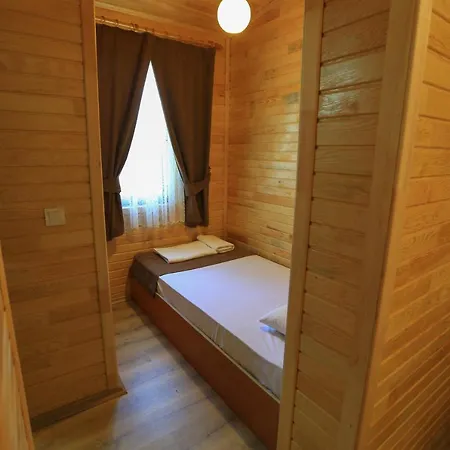 Bed & Breakfast Tunays Pansiyon Cirali
